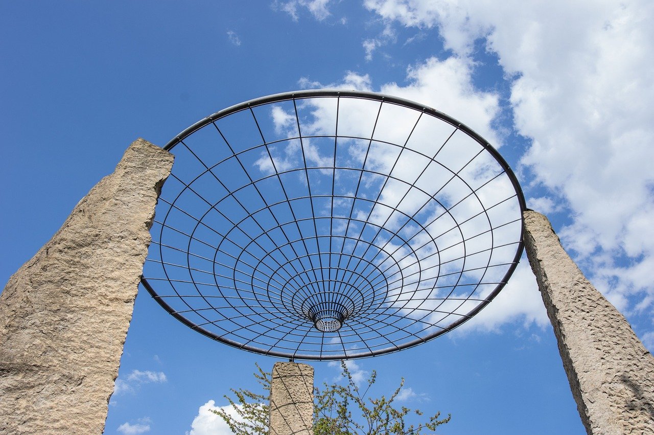 Exploring The Basics Of Cosmology: A Beginners Guide Exploring The Basics Of Cosmology: A Beginners Guide